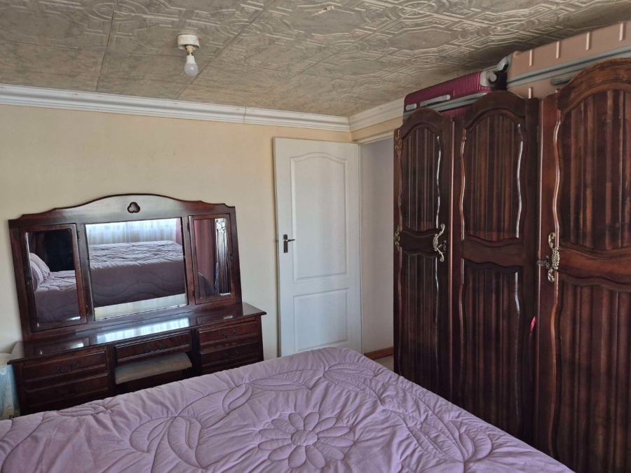 2 Bedroom Property for Sale in Kwazakhele Eastern Cape
